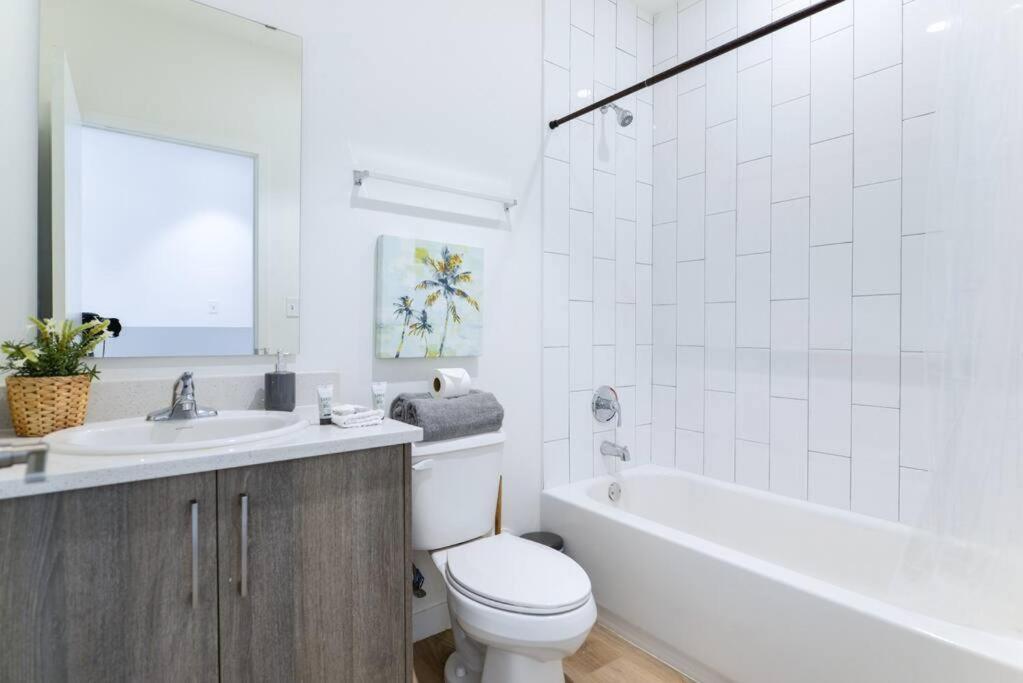 Amazing Town House 15 Min From The Beach Wfree Parking Villa Miami Exterior foto